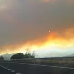 Sucesos.- Preocupación en Salamanca por la entrada del incendio de Jarilla (Cáceres) y otro de Portugal
