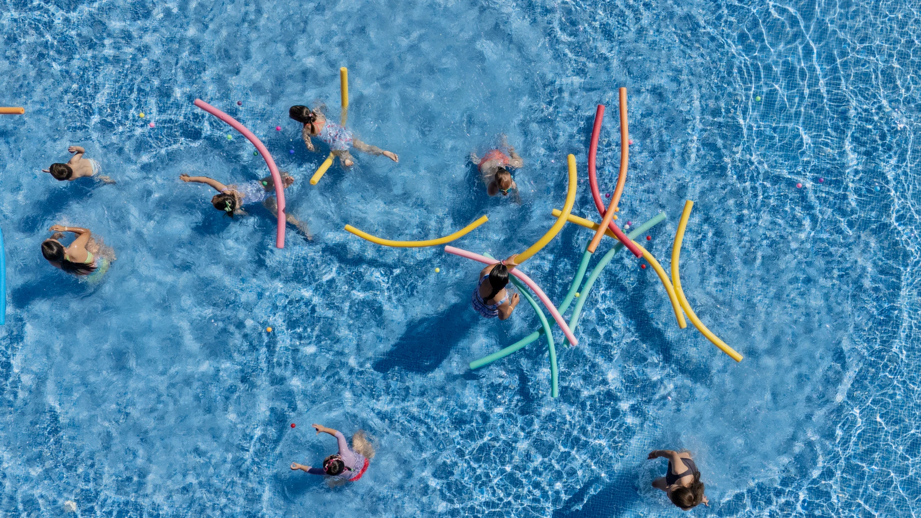 Piscina del Barceló Punta Umbría Beach Resort, ideal para viajar con niños