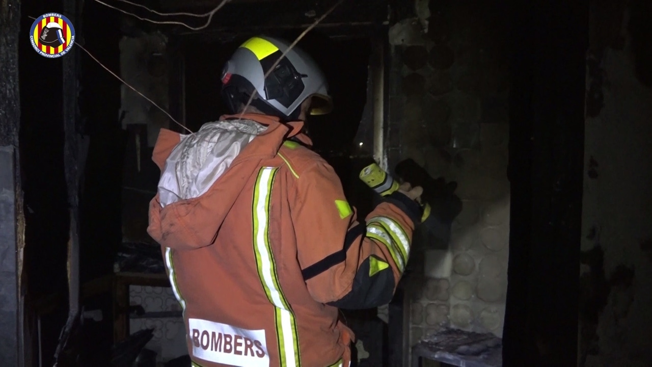 Una persona muere en una explosión con incendio en una vivienda de Benifaió (Valencia)