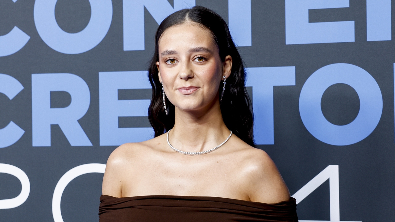 Victoria Federica presume de look surfero (y estiloso) para una jornada de playa en Marbella