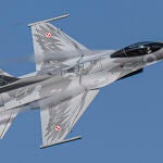 Polonia no se olvida de Rusia: va a modernizar su flota de aviones de combate
