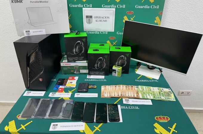 Desarticulado un grupo criminal dedicado a estafas en el transporte de mercancías.