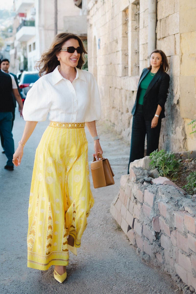 El look de Rania de Jordania.