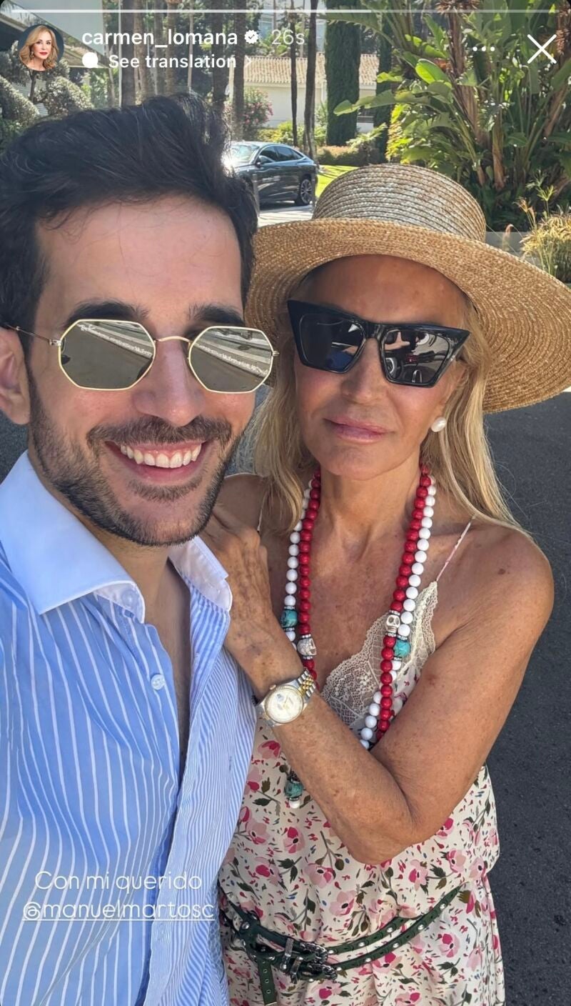 El look de Carmen Lomana.