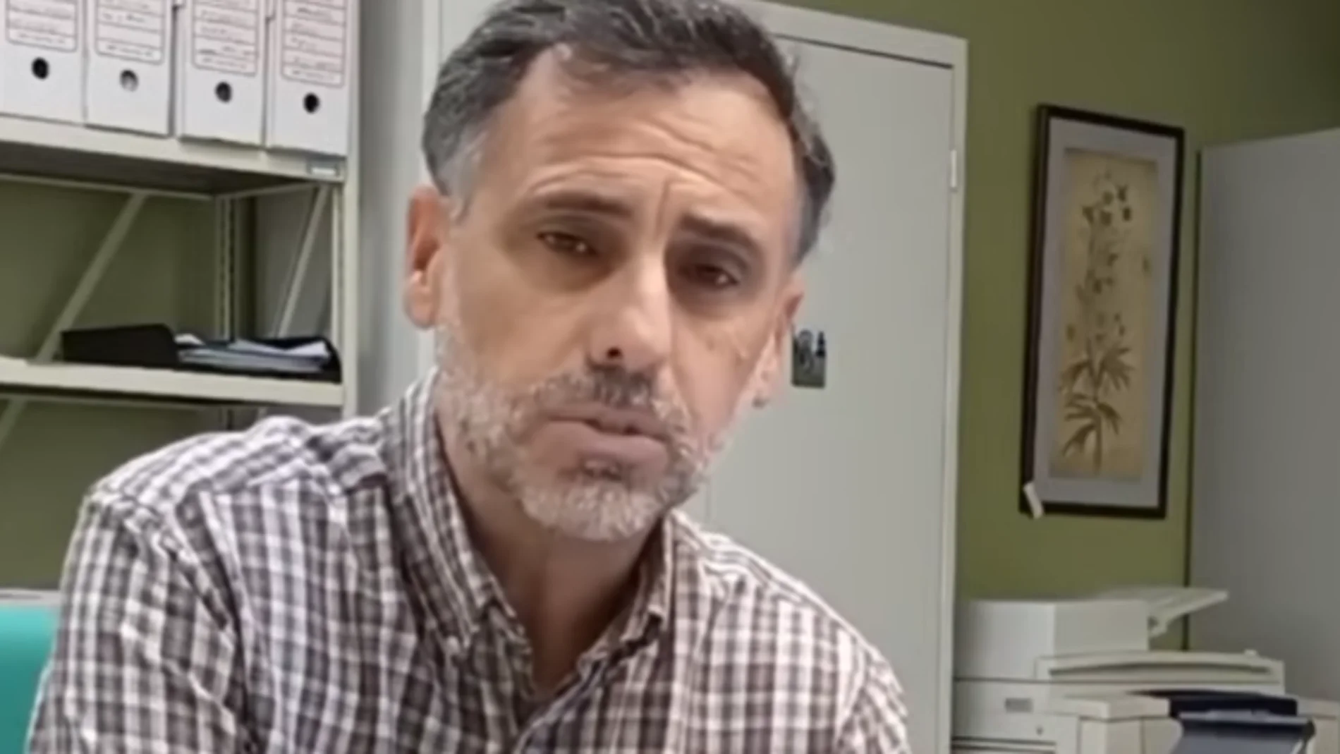 Alfonso Muñoz, funcionario de la Seguridad Social: "Nunca solicites la jubilación dos años antes de la edad ordinaria"