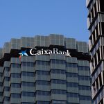 Economía.- CaixaBank concede 8.300 millones para la internacionalización de las empresas en el primer semestre