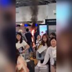 Detenido un hombre por incendiar y martillear un mostrador del aeropuerto de Milán