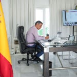 Pedro Sánchez preside la reunión telemática del CECOD