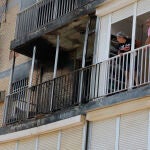 Una fallecida y un herido al saltar de su casa en llamas en Alcalá de Guadaíra (Sevilla)