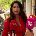 Gabriela Guillén defiende su posado con Bertín Osborne presentando a su hijo: "Normalizar la relación"