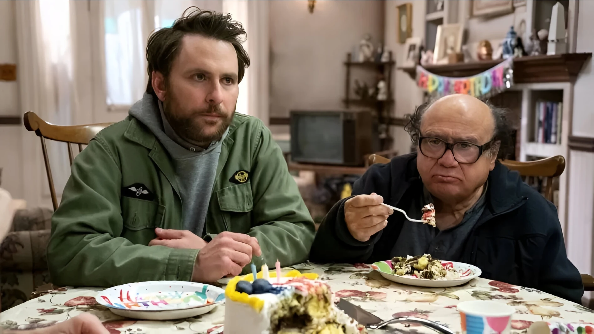 La 18 podría ser la última; Danny DeVito habla sobre el inevitable final de 'Colgados en Filadelfia'