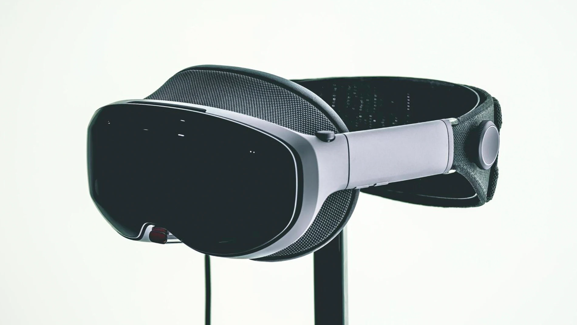 Las Vision Discovery Edition son las primeras gafas de realidad mixta de vivo