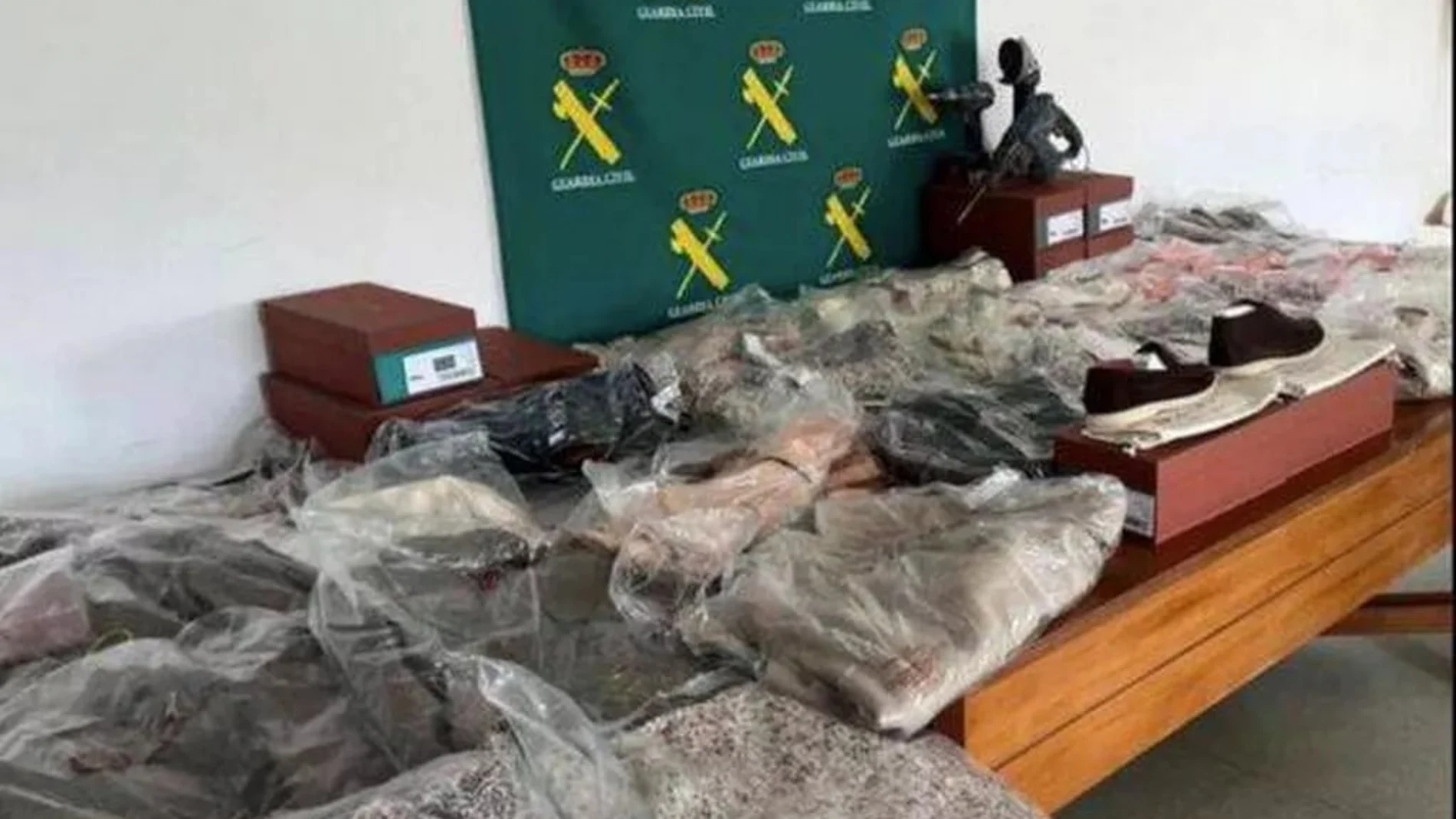 Los ladrones de artículos de lujo arrestados en Ibiza eran británicos que habían venido a España expresamente a robar