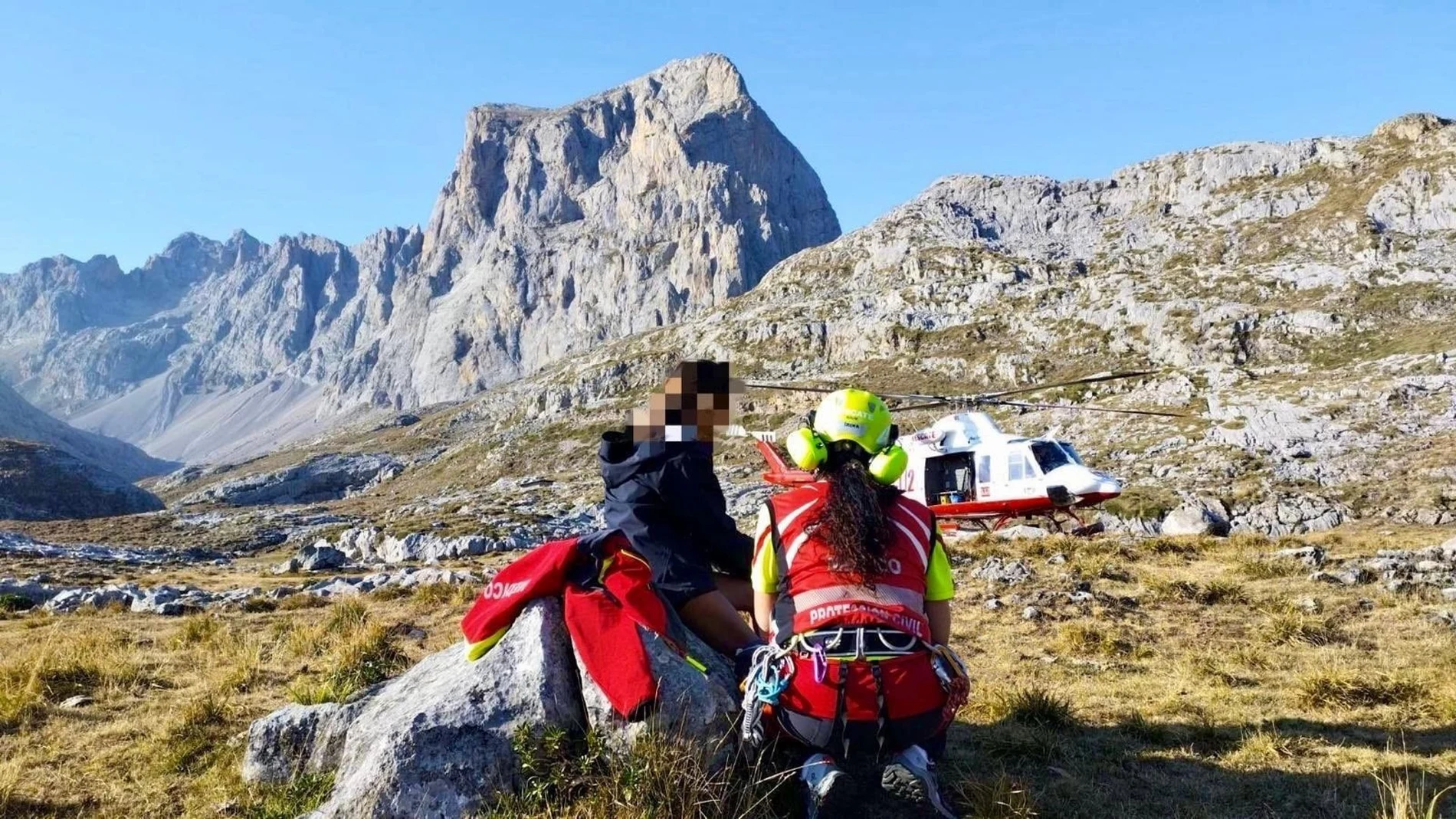 MADRID.-Sucesos.- Rescatada una menor madrileña indispuesta mientras hacía la ruta a Cabaña Verónica en Cantabria