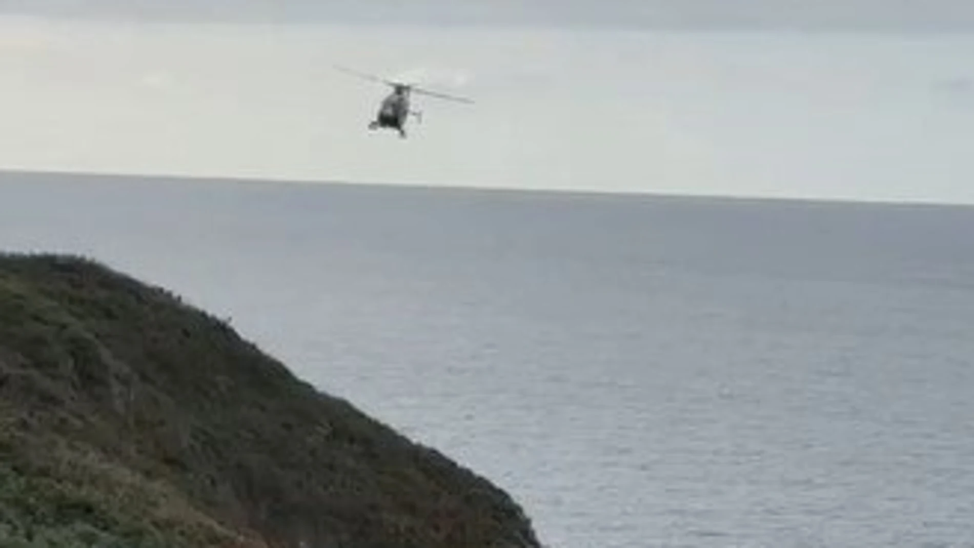 Acantilado de Llanes REMITIDA / HANDOUT por Guardia Civil Fotografía remitida a medios de comunicación exclusivamente para ilustrar la noticia a la que hace referencia la imagen, y citando la procedencia de la imagen en la firma 23/08/2025