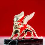 Estatuilla del León de Oro del Festival de Venecia