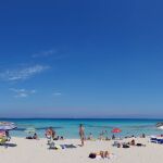 La playa virgen de Formentera que donde el mar parece una piscina infinita (no es ses Illetes)