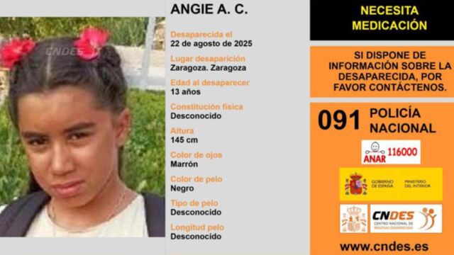 Cartel de la desaparición de Angie A.C. en Zaragoz
