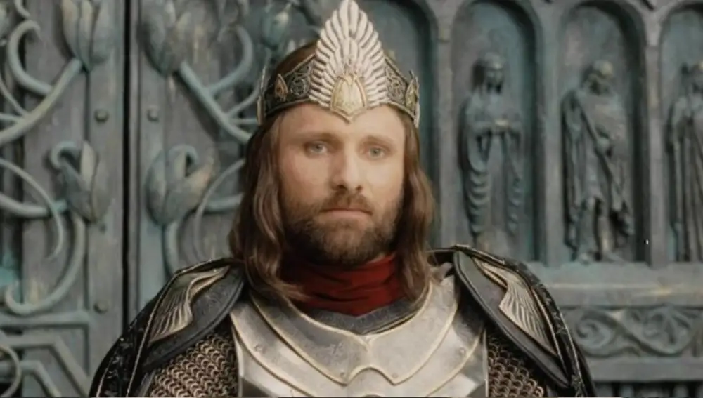 Aragorn con la corona