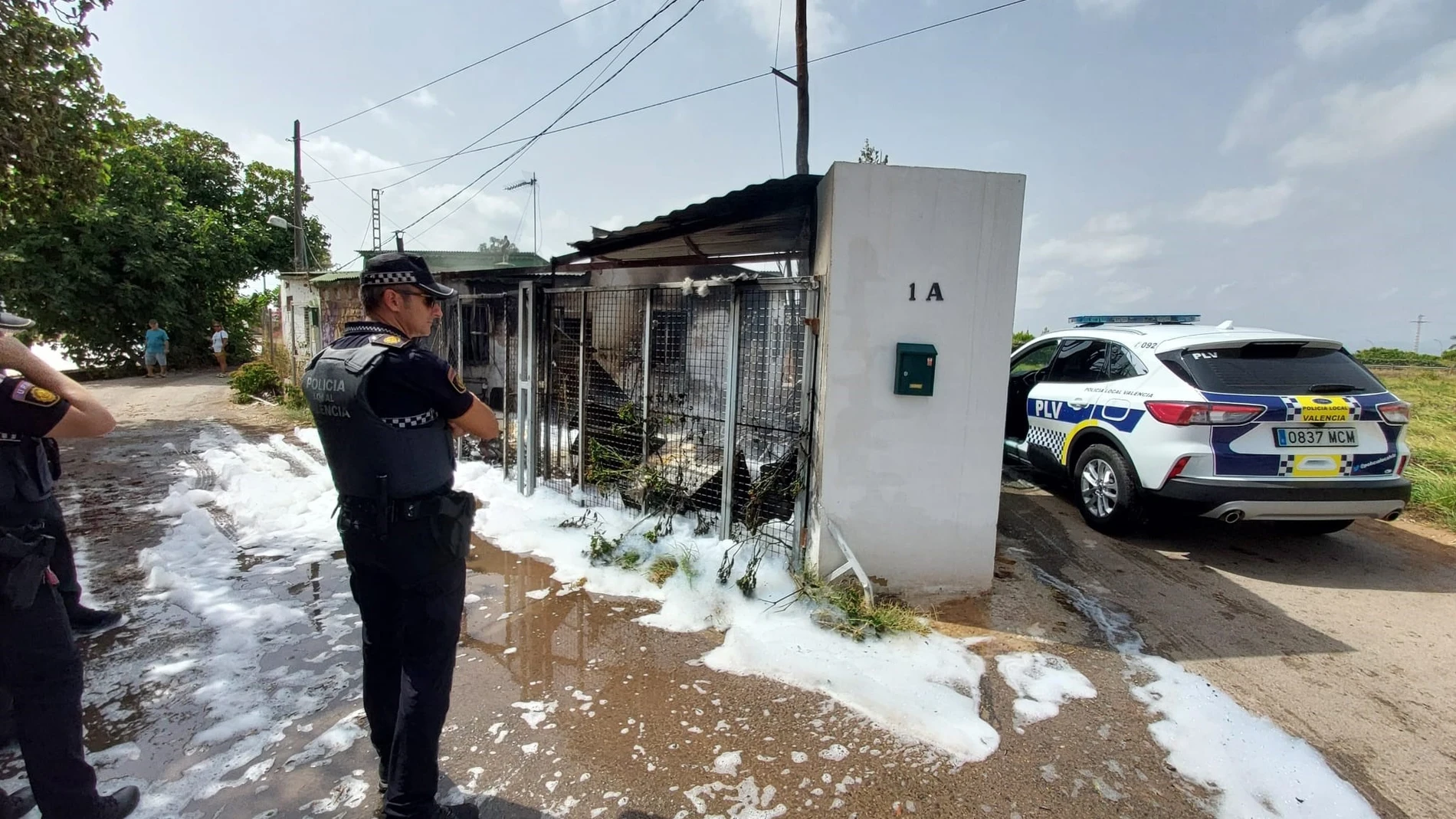 Herido con múltiples quemaduras en un incendio en una vivienda en Carpesa REMITIDA / HANDOUT por AYTO VALÈNCIA Fotografía remitida a medios de comunicación exclusivamente para ilustrar la noticia a la que hace referencia la imagen, y citando la procedencia de la imagen en la firma 27/08/2025