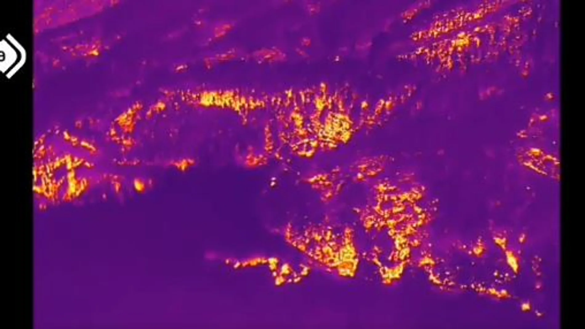 El incendio de Ibias a vista de dron con la cámara de imágenes térmicas