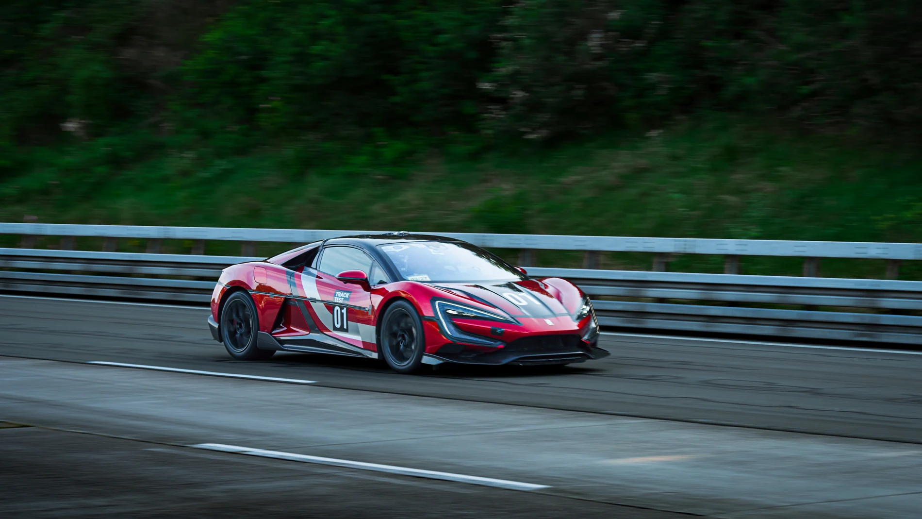 Nuevo récord de velocidad en eléctrico, a más de 427 km/h