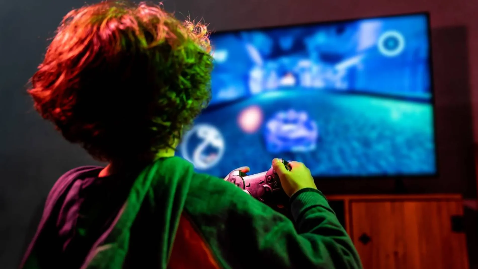 Una organización china recurre a un duro programa para combatir la adicción a los videojuegos en los más jóvenes