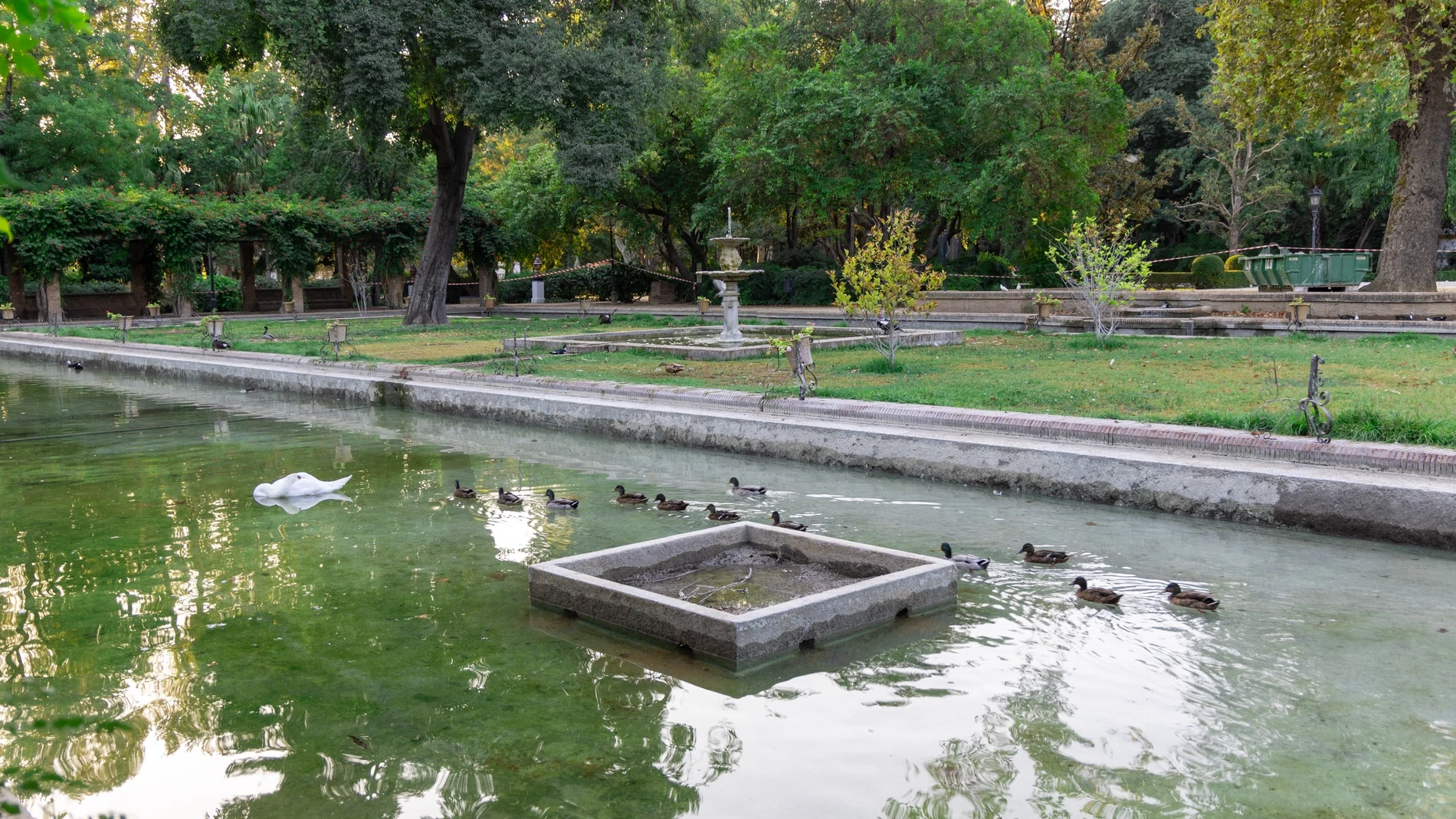 Imagen de archivo de un estanque del parque de María Luisa, en Sevilla